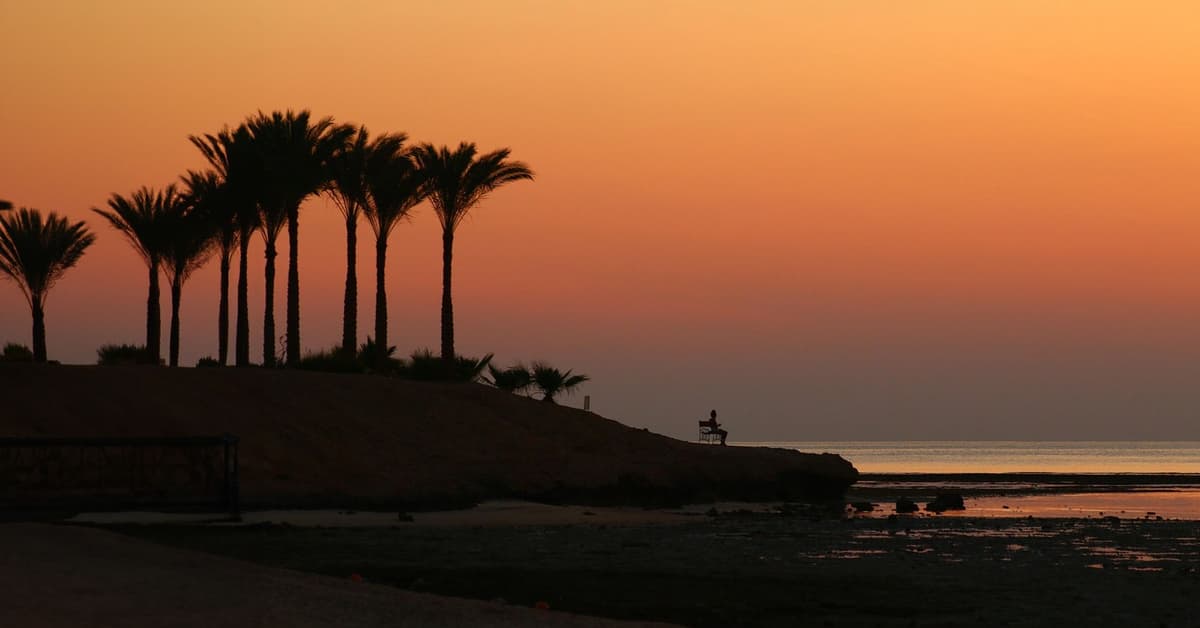 ការ​ស្កប់​ចិត្ត ដោយ​មិន​លោភ​ចង់​បាន​ទ្រព្យ​អ្នក​ដទៃ