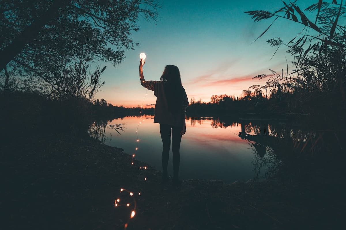 បានតភ្ជាប់នឹងប្រភពនៃថាមពល