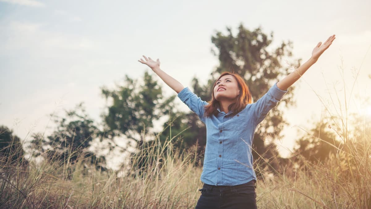 អស់​ទាំង​ទួល​ព័ទ្ធ​ដោយ​សេចក្តី​អំណរ​