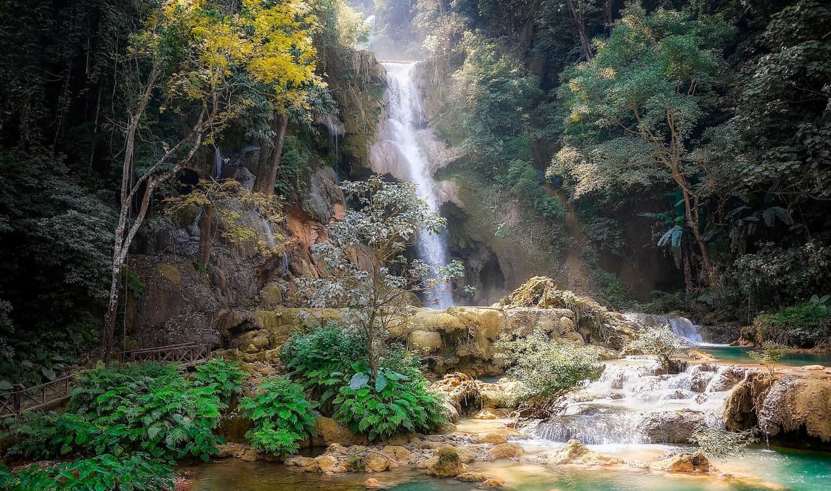 ការស្វែងរក​ទីក្រុង​នៅ​ស្ថានសួគ៌