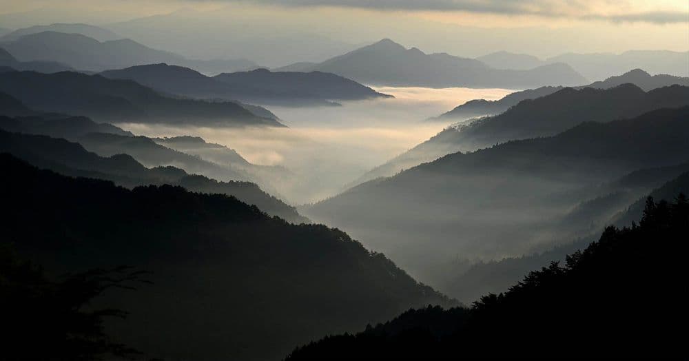 ការ​បង្ហាញ​ការ​គ្រប់​គ្រង​របស់​ព្រះអង្គ