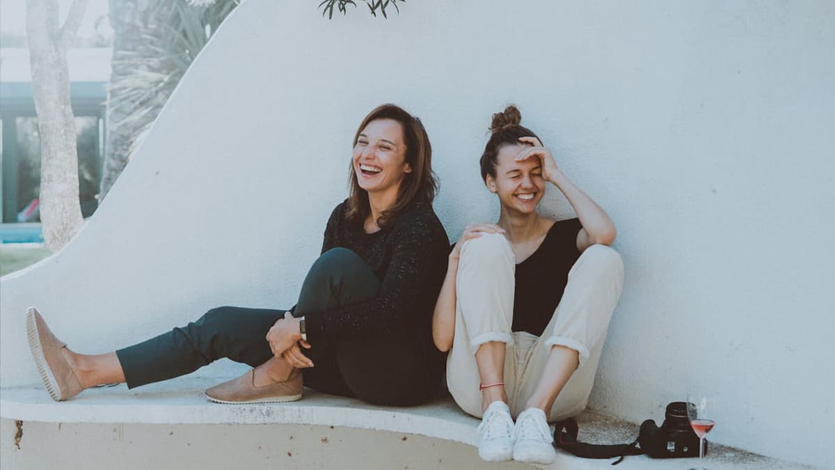 មិត្តសំឡាញ់សម្រាប់មនុស្សឯកោ