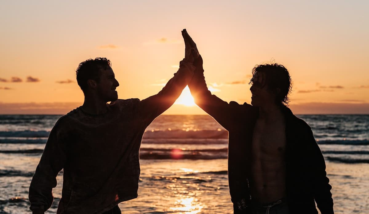 ការជួលគេឲ្យធ្វើជាមិត្តភក្តិរបស់អ្នក