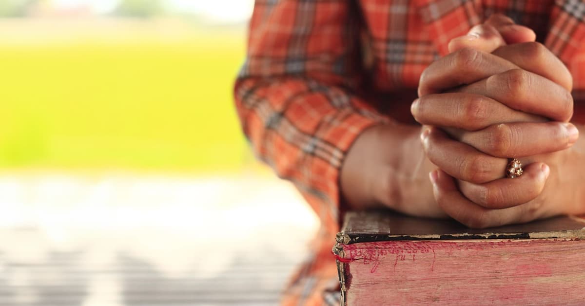 ព្រះអង្គអង្វរឲ្យយើង (សៀវភៅសេចក្ដីពិតសម្រាប់ជីវិត)